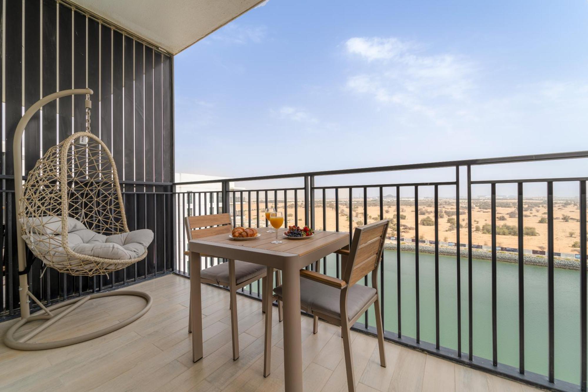 Desert Key - Perfectly Located Yas Island Premier Apts *