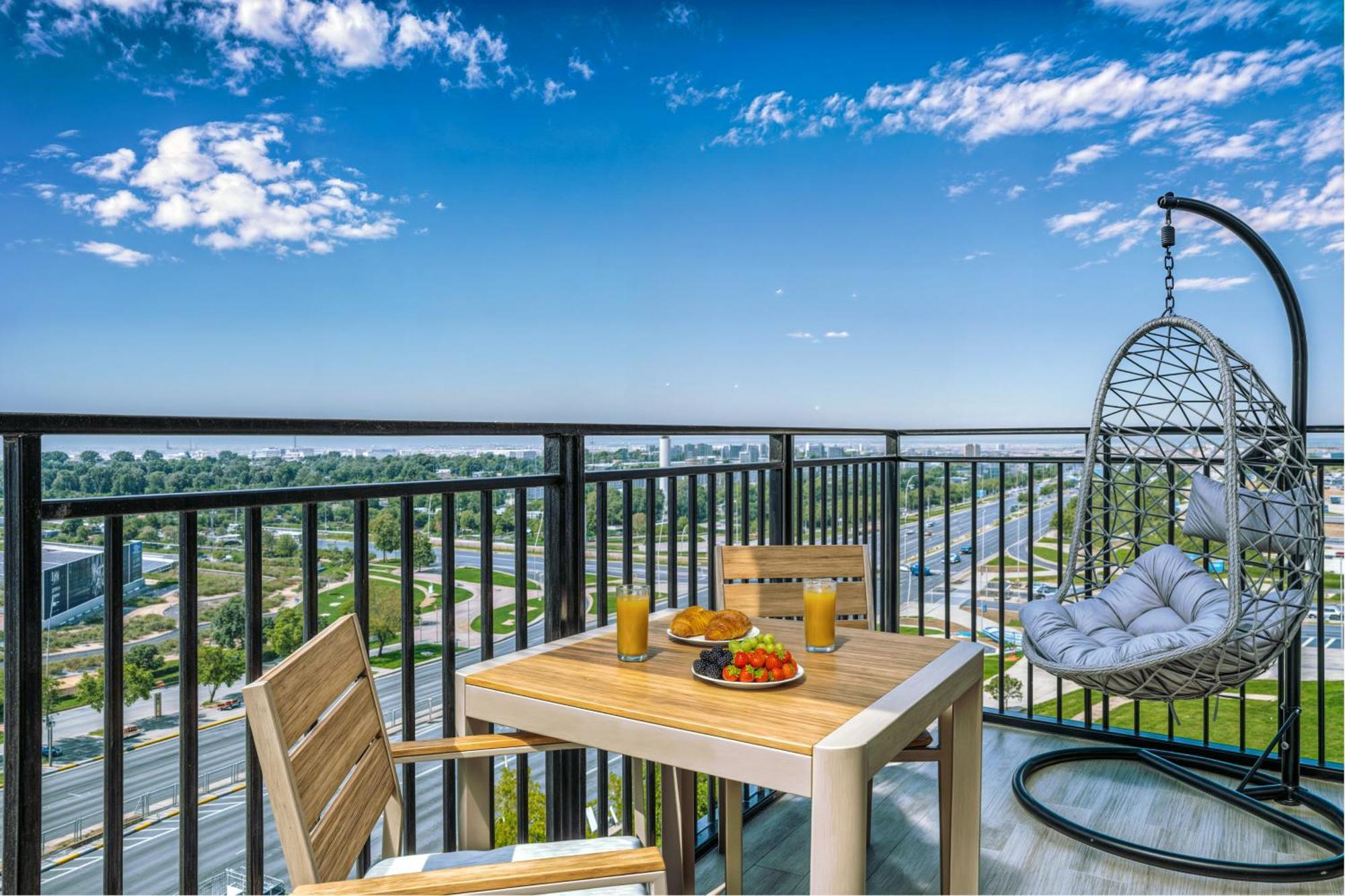 Desert Key - Perfectly Located Yas Island Premier Apts *